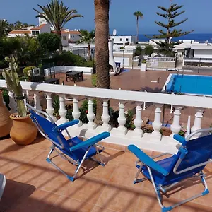 First Line Floor With Amazing Sea View Air Conditioned Just 50m From The Apartment
